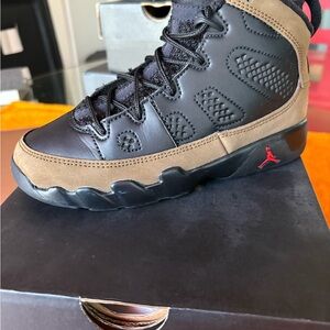 Air Jordan Retro 9